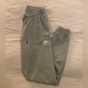XS Nike Joggers